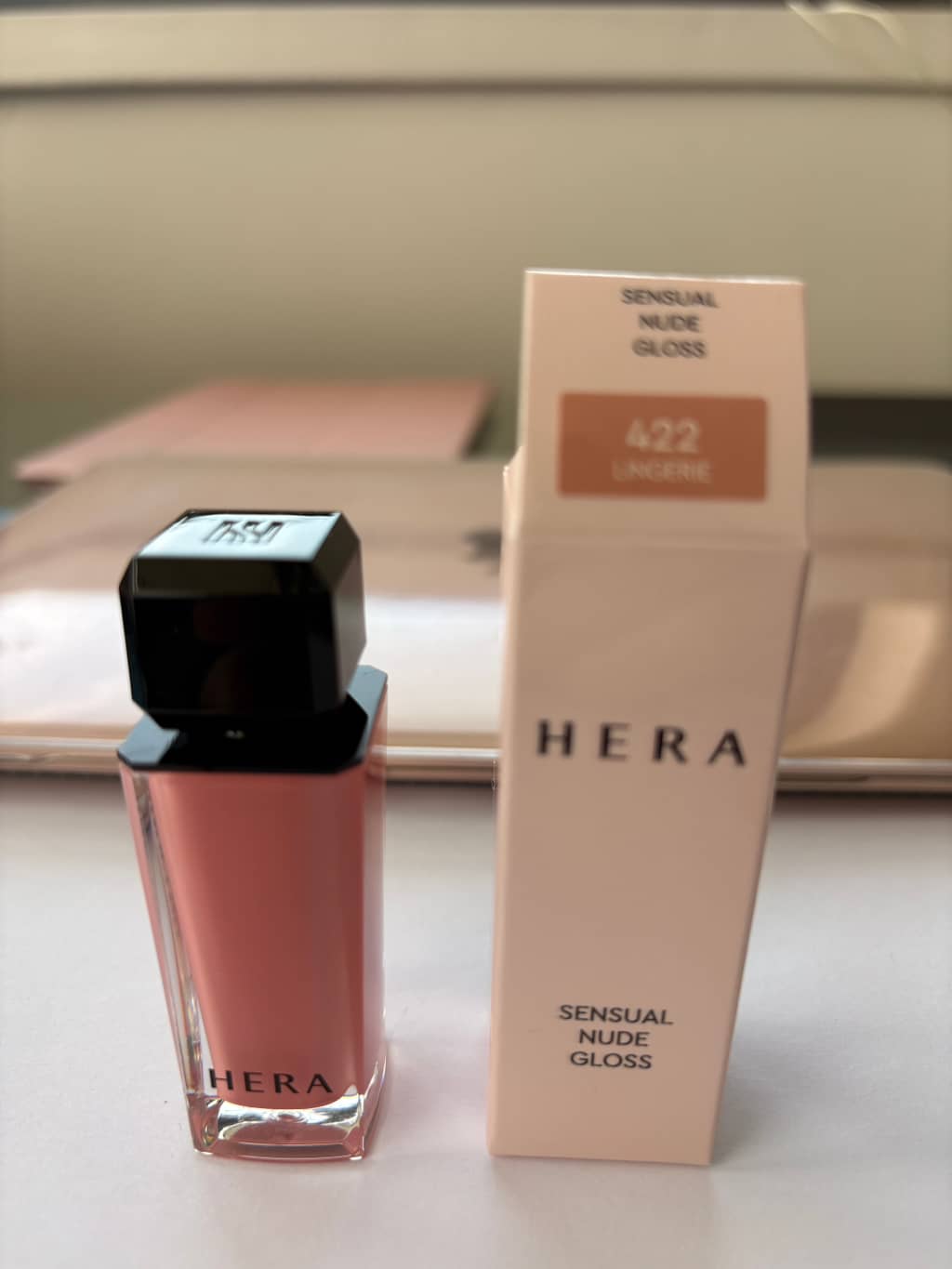 헤라 센슈얼 누드 글로스🩷🩷유효날자: 2028년 5월 썸네일