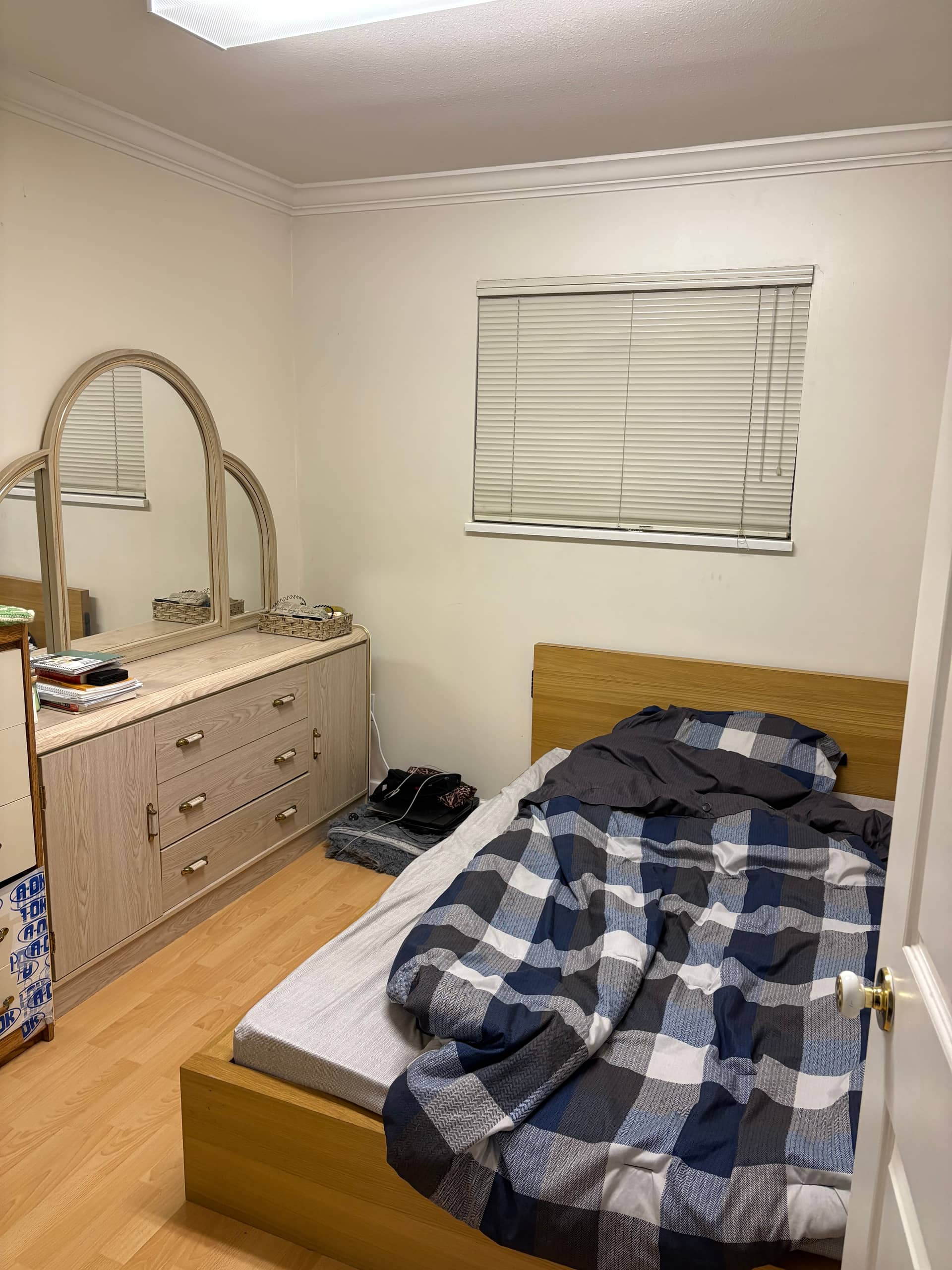 12/1 입주 루퍼트역 2bed 1bath 큰방 790불 썸네일
