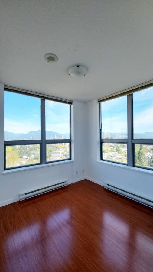 밴쿠버 세컨룸 룸메이트 (1월 1일) 썸네일