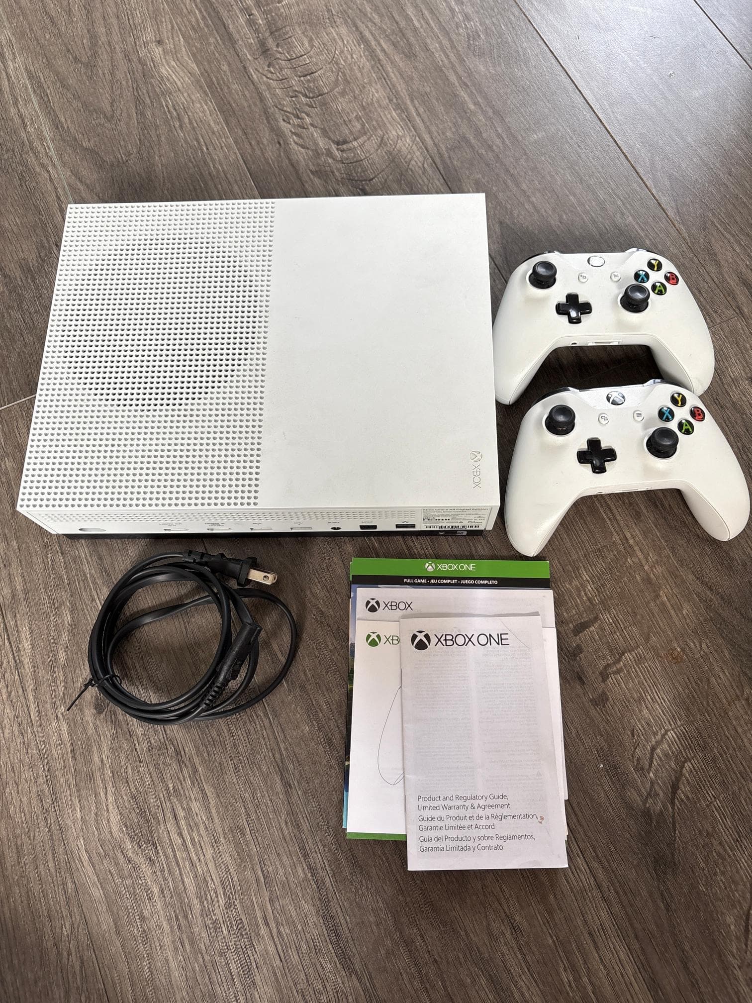 Xbox-One-팝니다-zQF3p-이미지