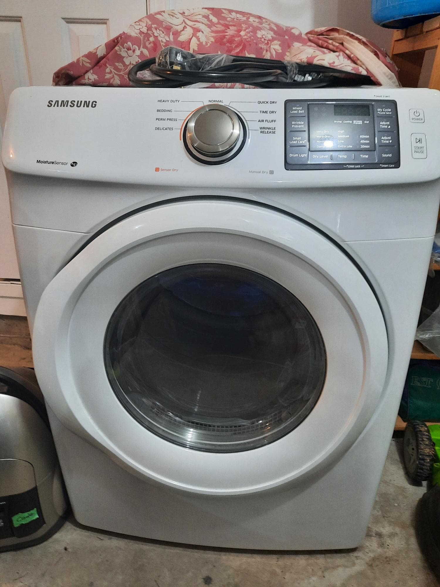 Clothes-Dryer-5RbGe-이미지