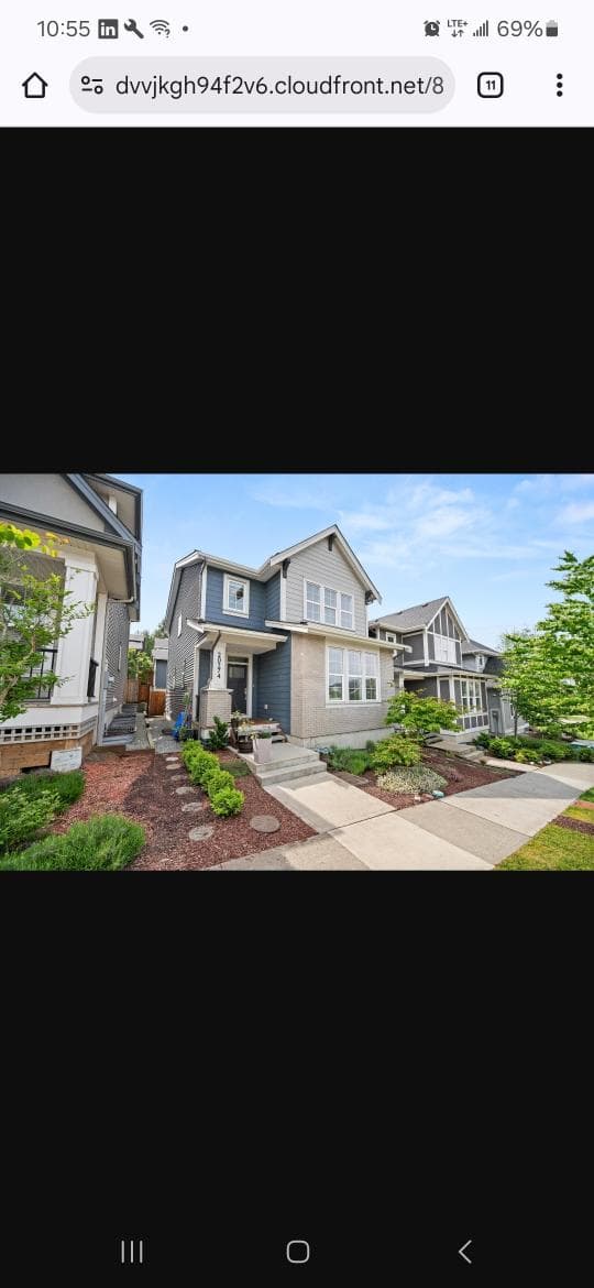 랭리 latimer heights 2배드 베이스먼트 렌트 합니다. 썸네일