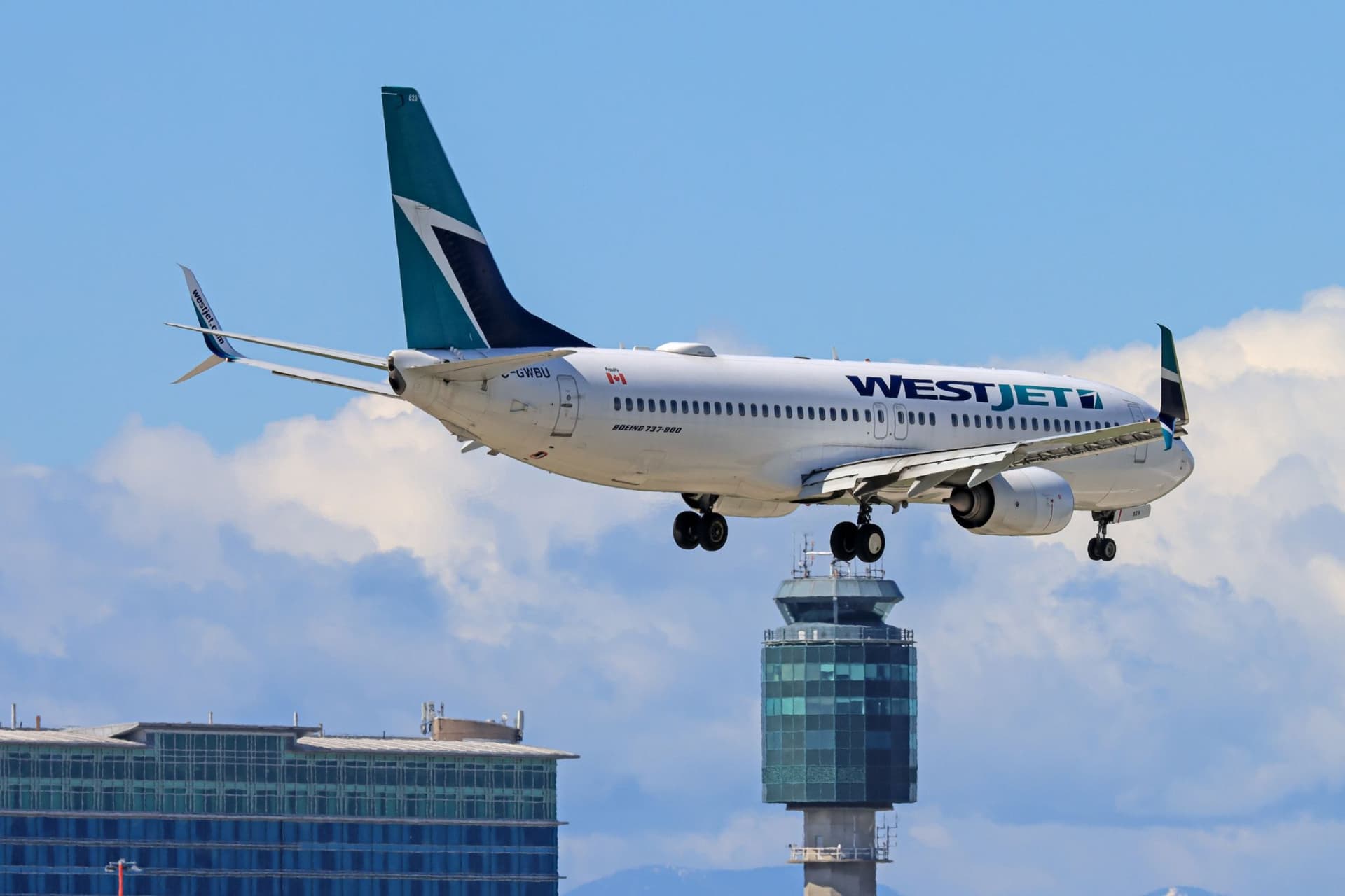 WestJet, 캐나다 역사상 최대 규모의 보잉 항공기 주문 발표!-이미지