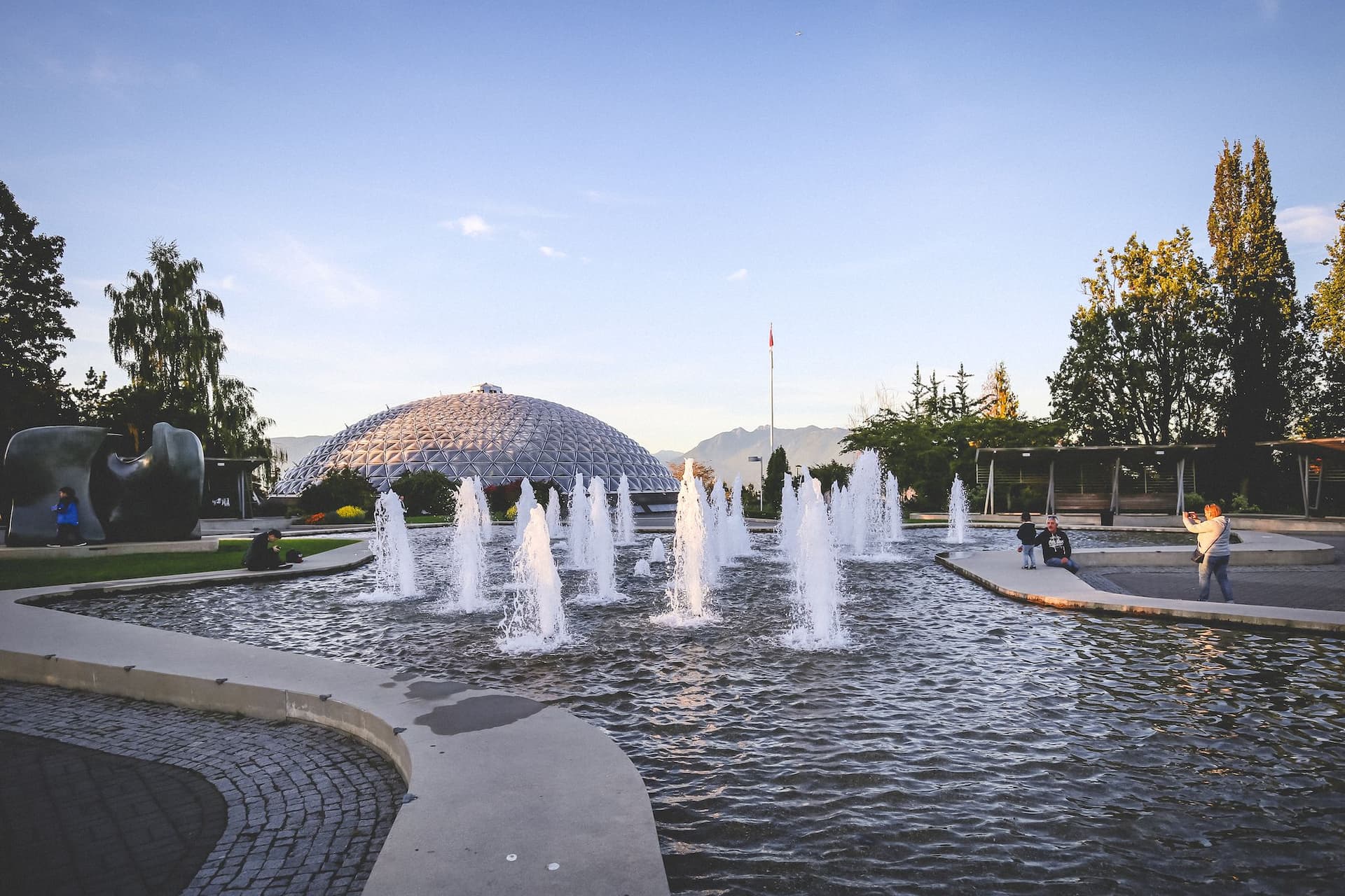 https://display.dailyhive.com/uploads/2025/08/queen-elizabeth-park-dancing-fountains-plaza-f1.jpg