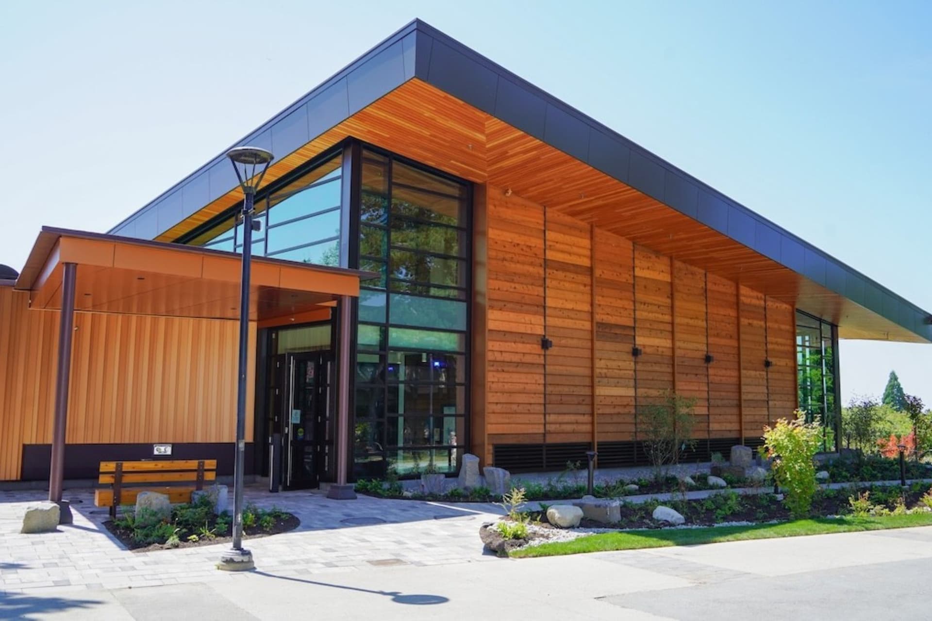 SFU, 250억 원 규모 원주민 문화 공간 '퍼스트 피플스 게더링 하우스' 개관-이미지