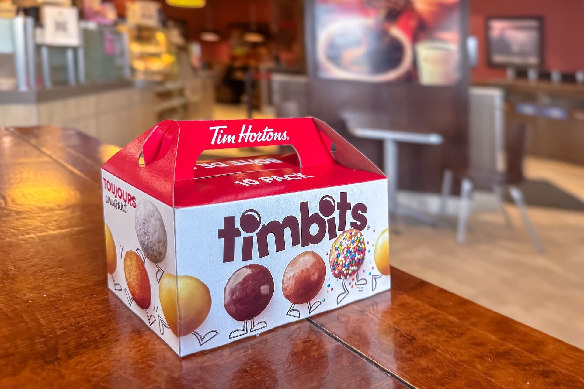 할로윈 시즌을 더 특별하게! Tim Hortons, 빛나는 Timbits 버킷으로 돌아왔다-이미지