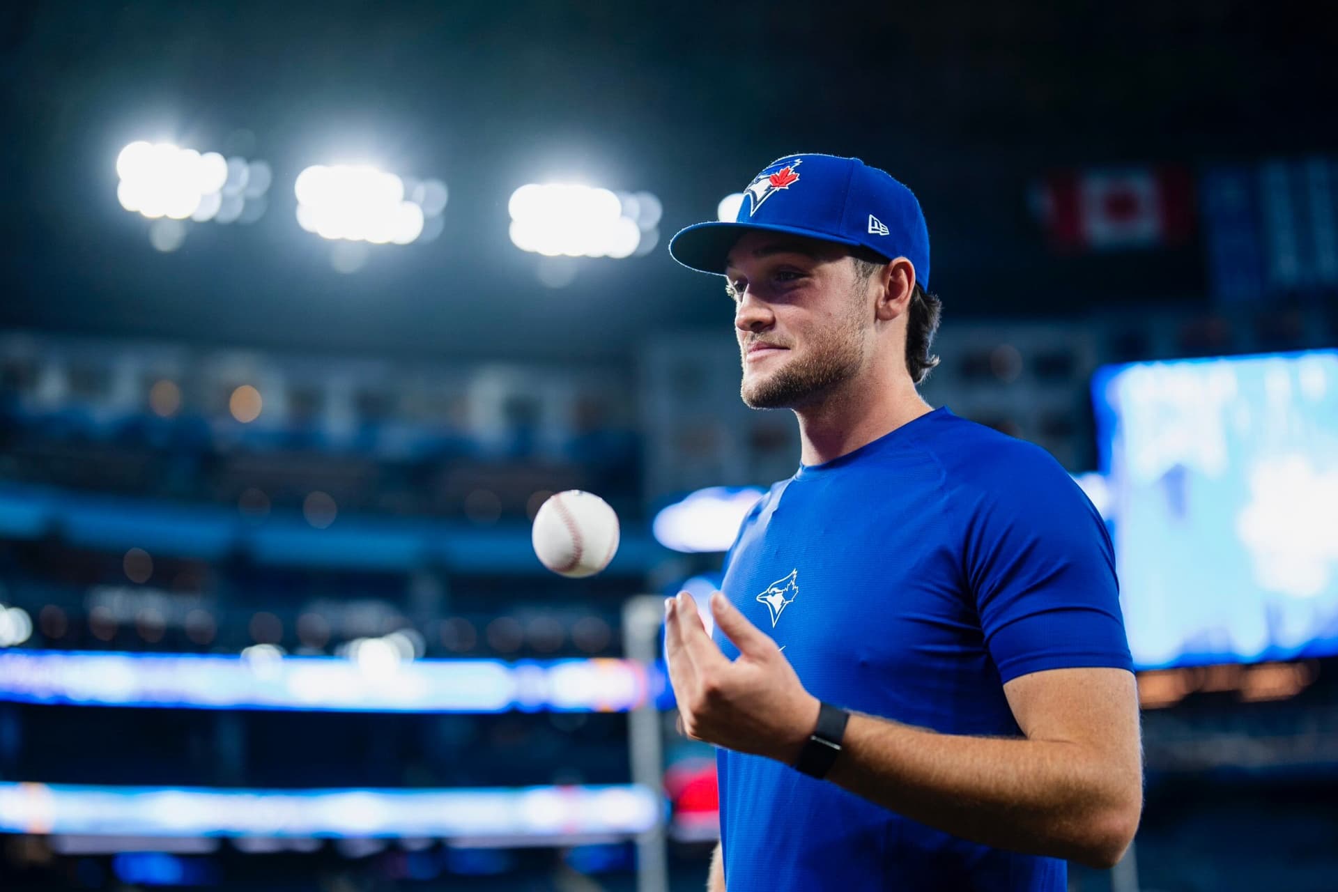 MLB 데뷔를 앞둔 트레이 예사비지, 감동의 순간과 도전-이미지