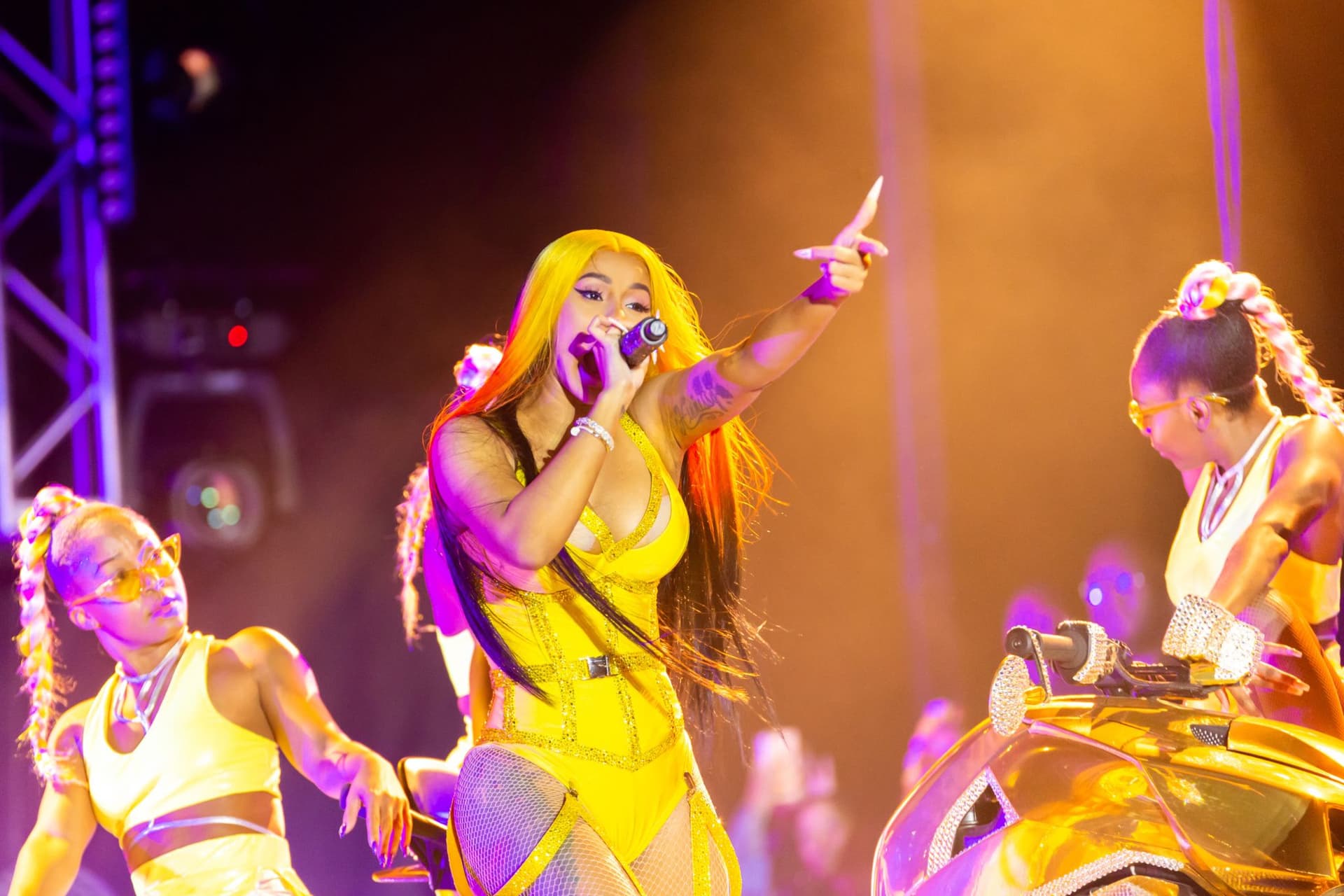 카디 비, 역대 최대 규모 투어로 밴쿠버 찾는다! 2026년 2월 공연 확정-이미지