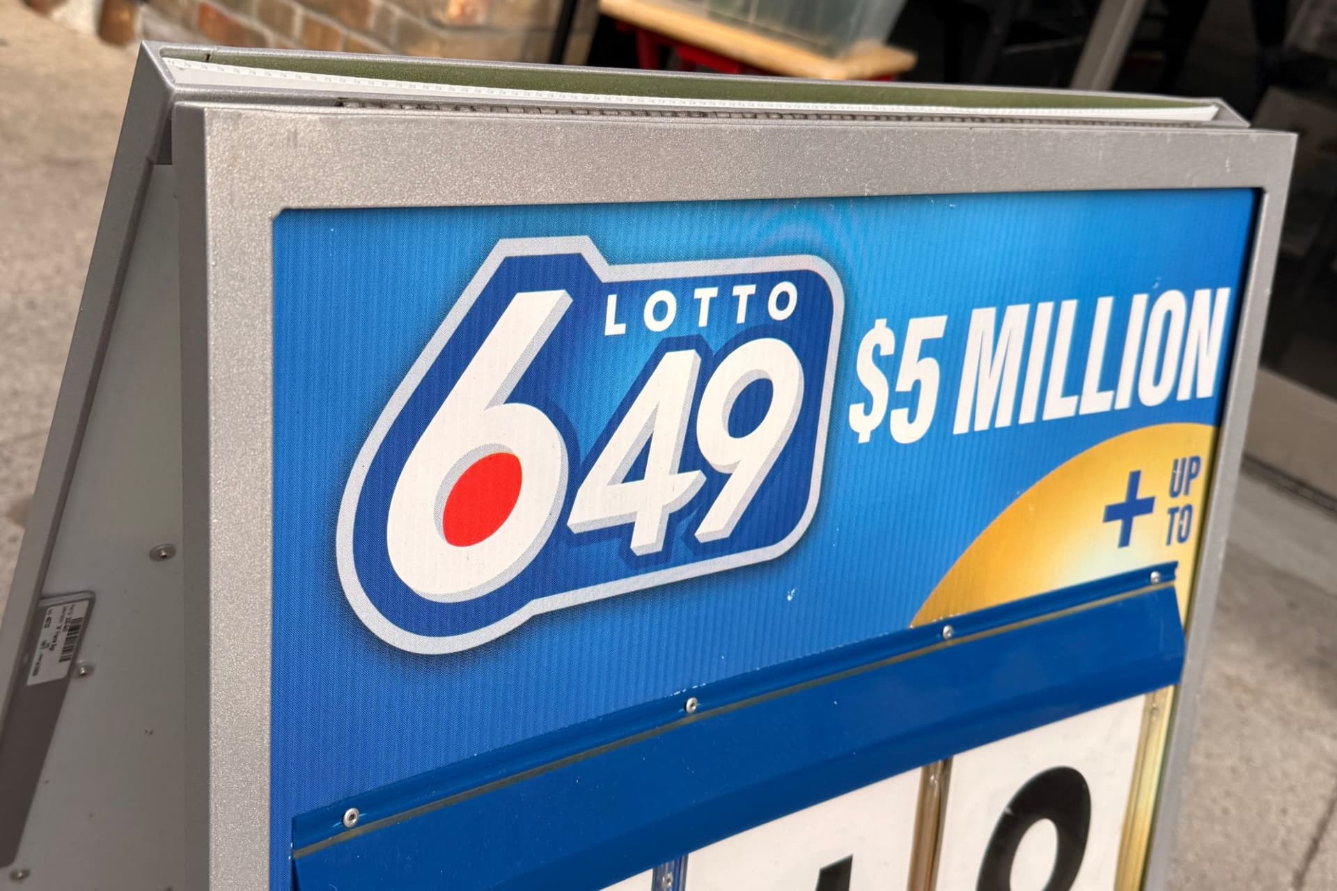 밤사이 백만 달러의 행운! 캐나다인, Lotto 6/49 백만 달러 당첨-이미지