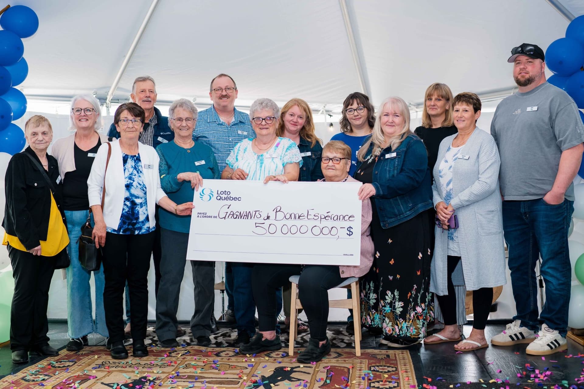 캐나다 여성, 로또 당첨 직후 즉시 은퇴 선언! 5000만 달러의 꿈 같은 순간-이미지