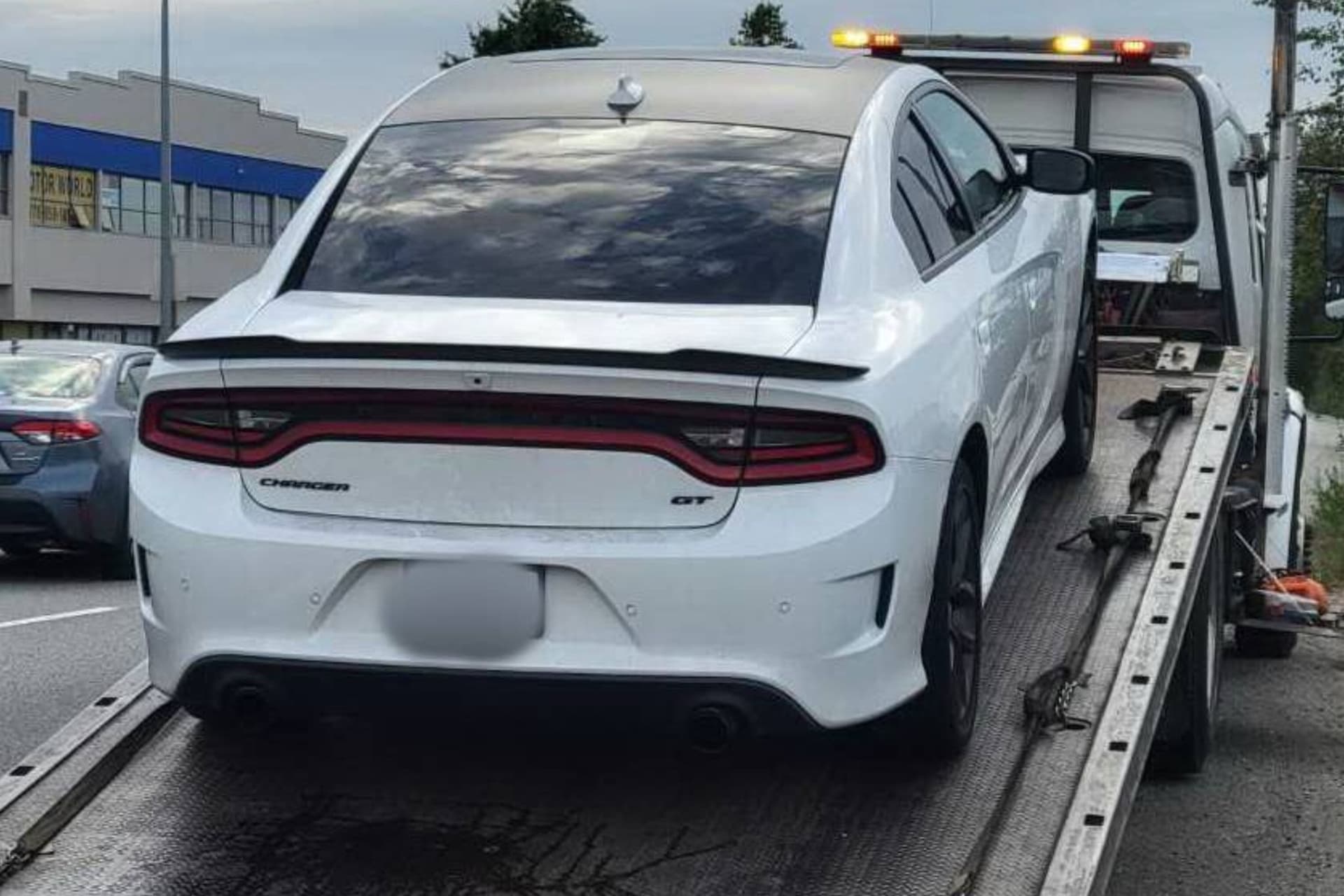 밴쿠버 도로 위 위험한 속도 위반, 이번엔 놀라운 우연이!-이미지