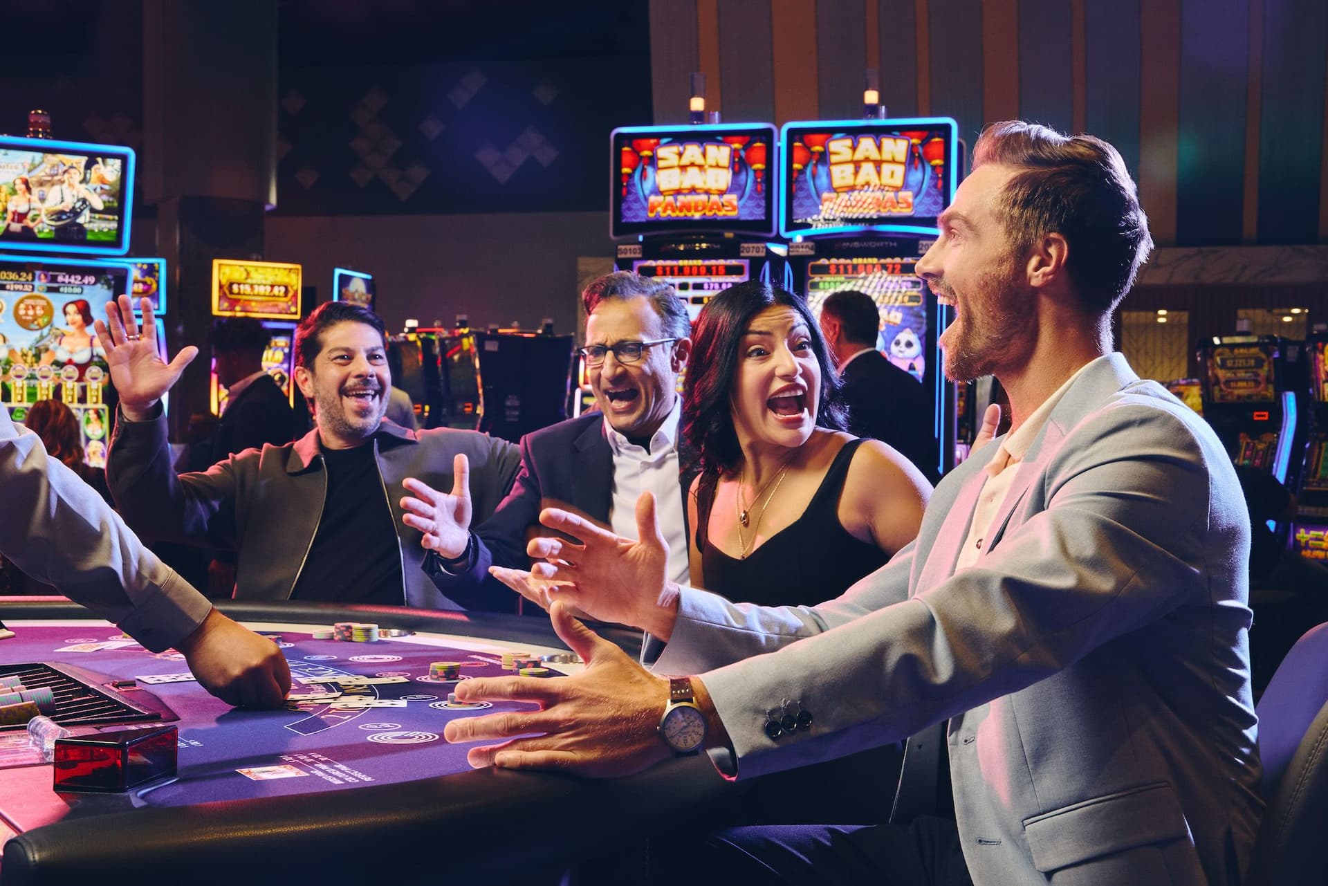 토론토에서 잊지 못할 밤을 선사하는 프리미엄 카지노 리조트-이미지