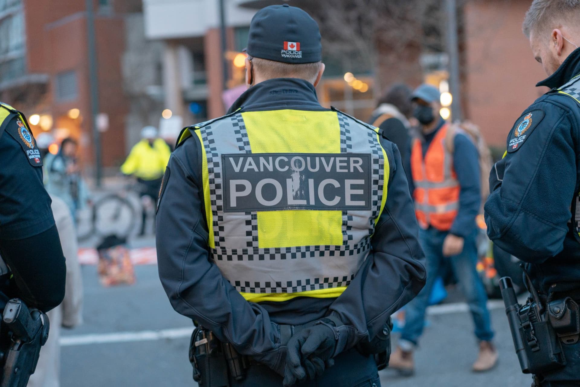밴쿠버 경찰청, 최대 $12만 연봉으로 신규 경찰관 모집 중!-이미지