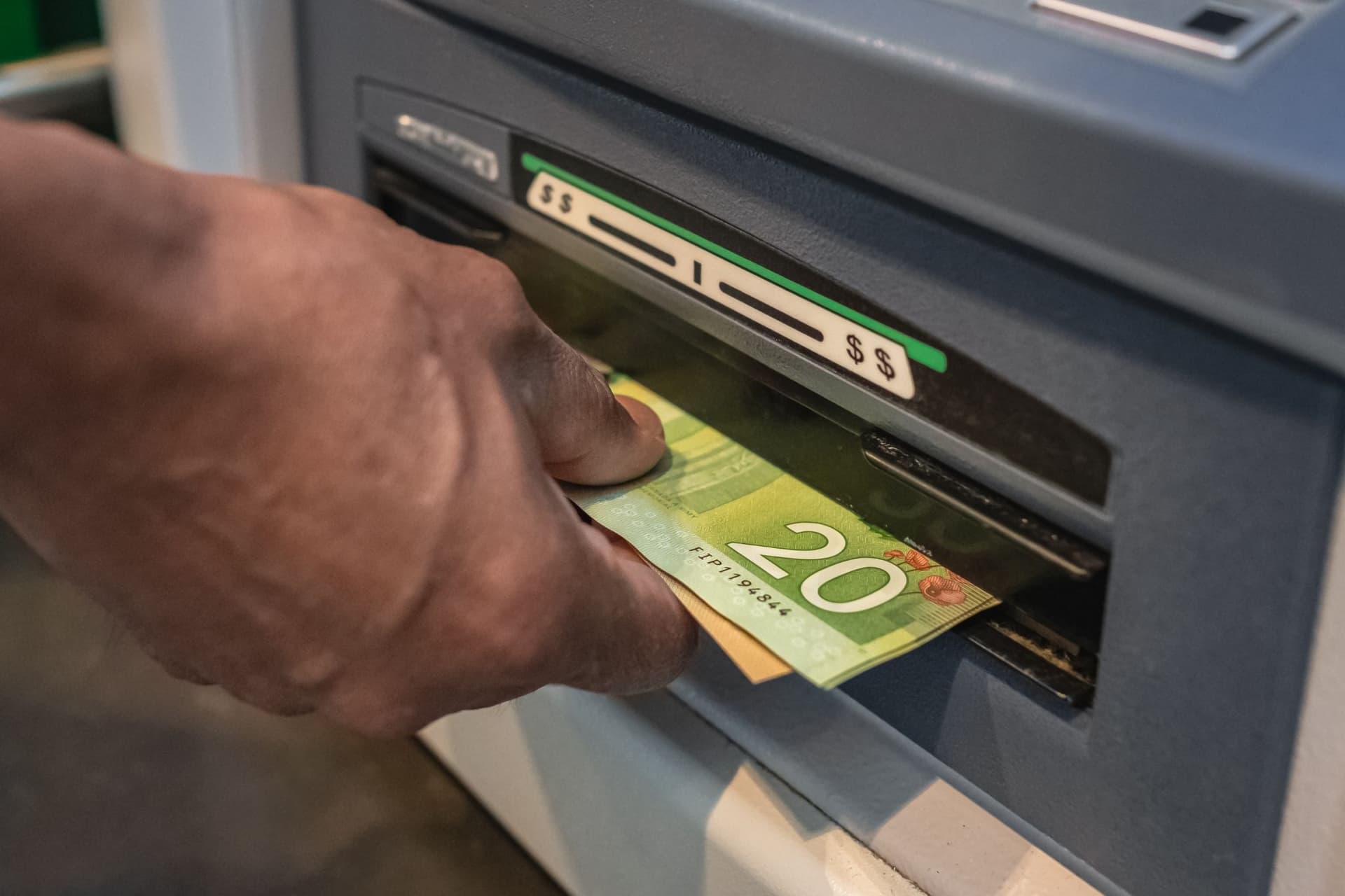 캐나다인들, 이번 금요일 ACWB 지급금으로 추가 수입 기대-이미지