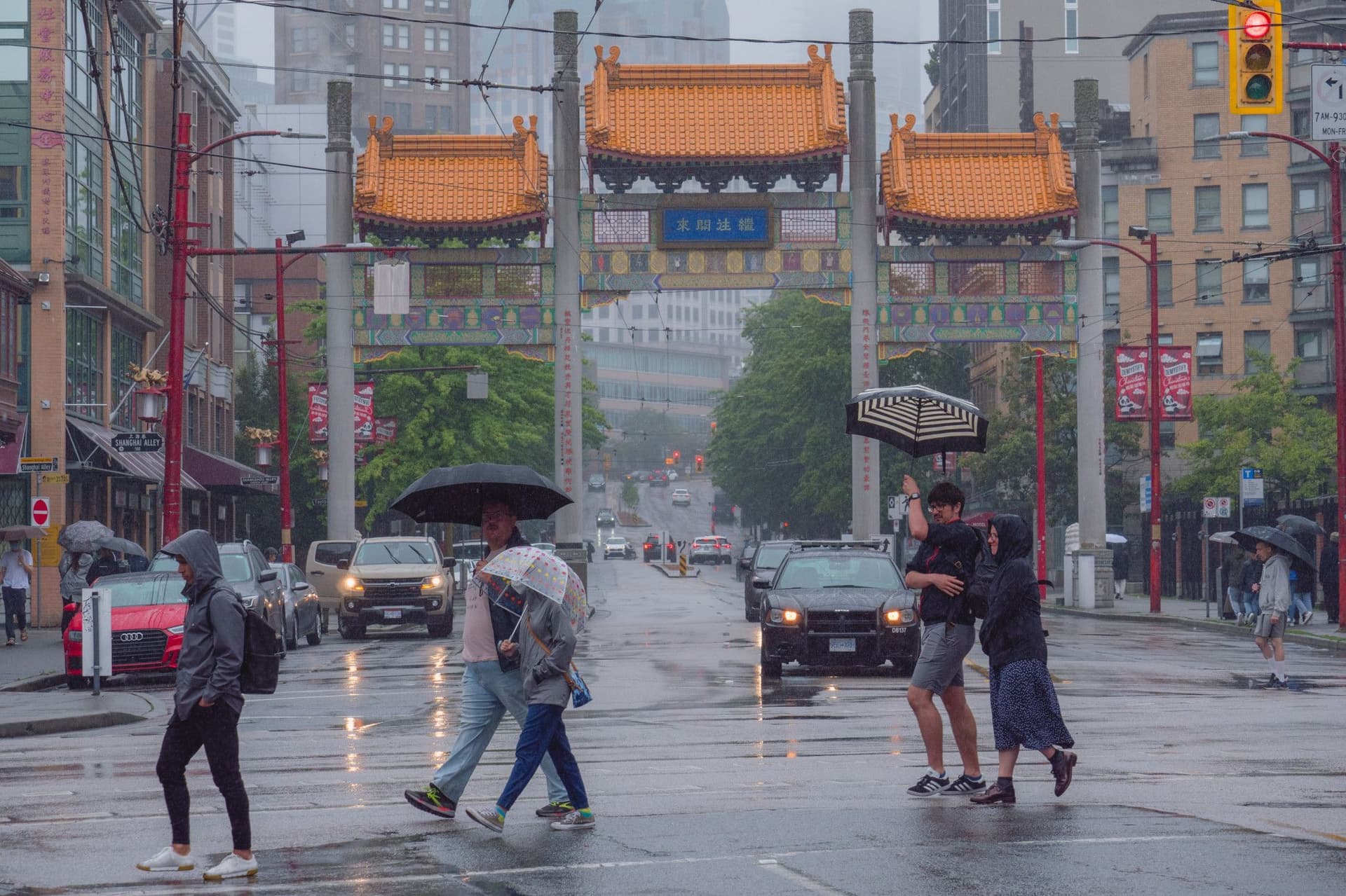 밴쿠버, 주말 내내 폭우와 강풍 예상…대기 강 영향으로 활발한 날씨 패턴-이미지