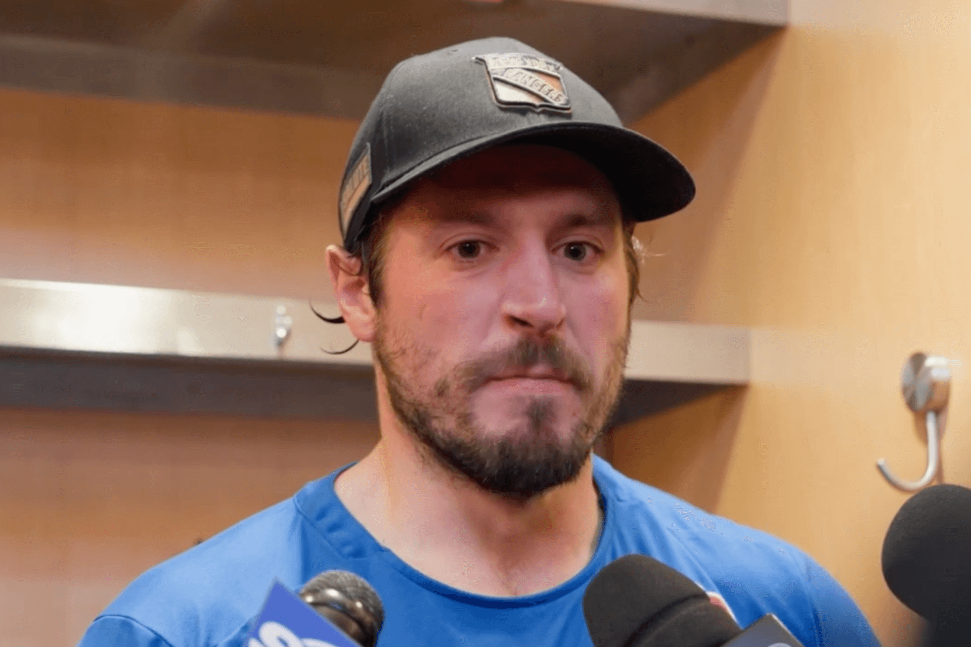 NHL 역사상 최악의 스타트, 뉴욕 레인저스의 골 가뭄에 J.T. Miller가 반응하다-이미지