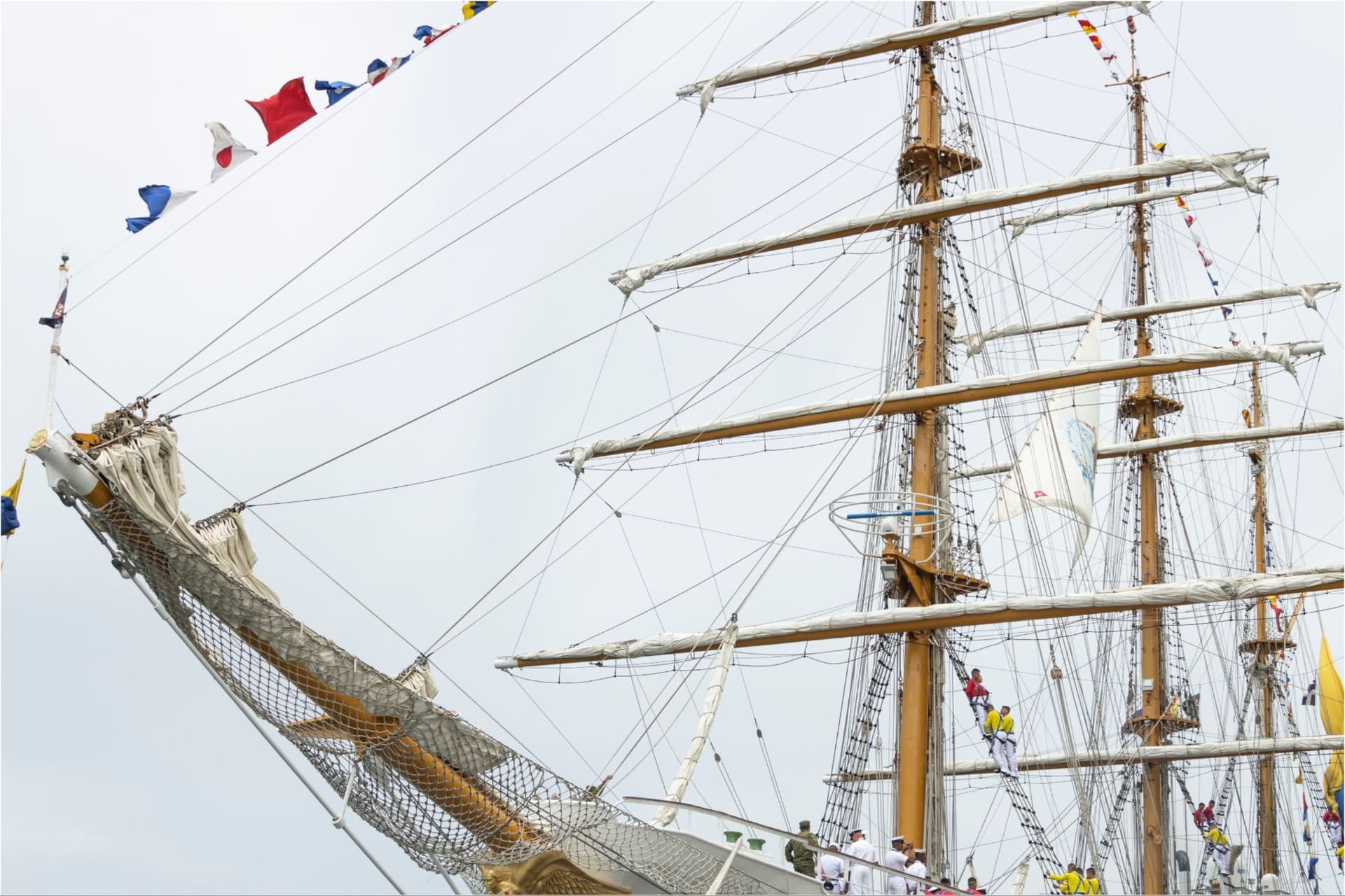 밴쿠버 근처에 도착하는 콜롬비아 해군의 상징적 범선 ARC Gloria, 공개 관람 안내-이미지