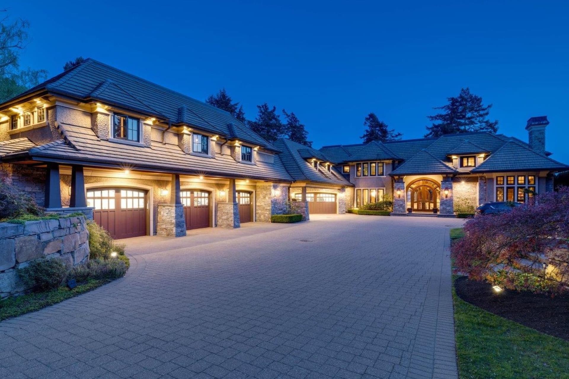 White Rock 초호화 주택, 1,140만 달러에 팔려…역대 최고가 경신-이미지