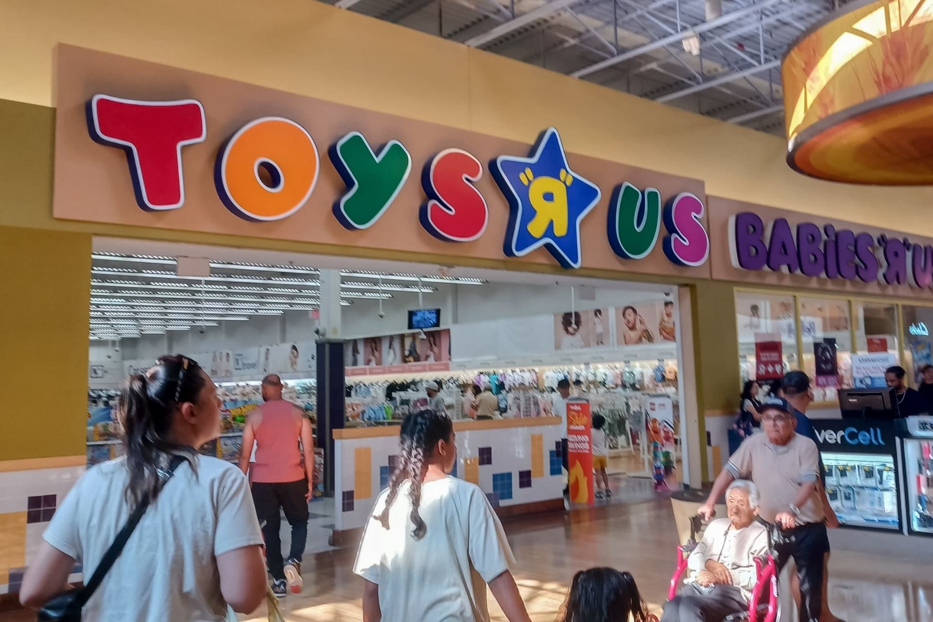Toys 'R' Us Canada 고객 정보 유출, 사이버 공격으로 개인 데이터 위협-이미지