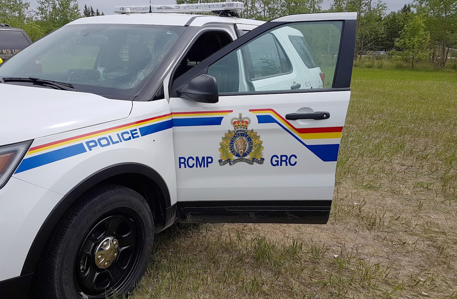 https://images.dailyhive.com/20250430104307/RCMP-Vehicle.jpg