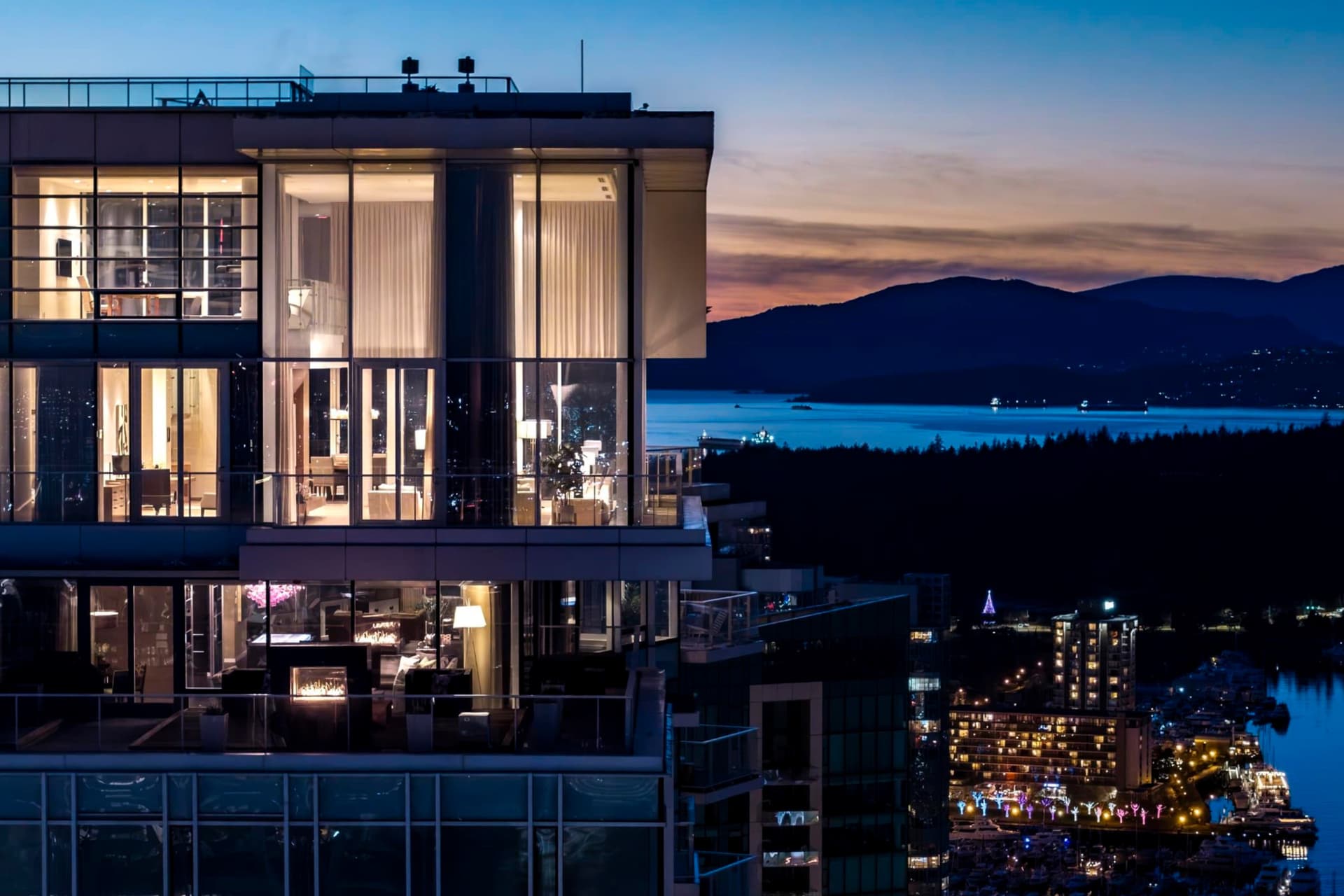 https://images.dailyhive.com/20250507122008/vancouver-penthouse-prince-dubai.jpg
