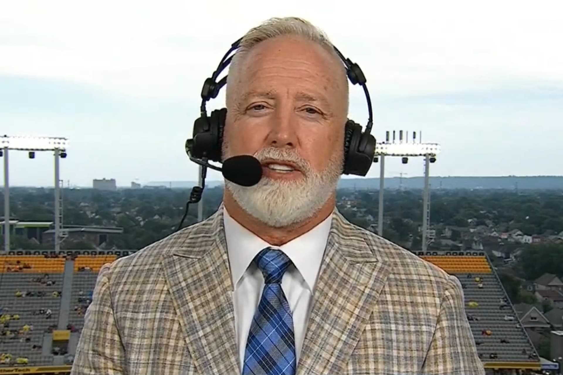 https://images.dailyhive.com/20250516155056/dunigan-cfl.jpg