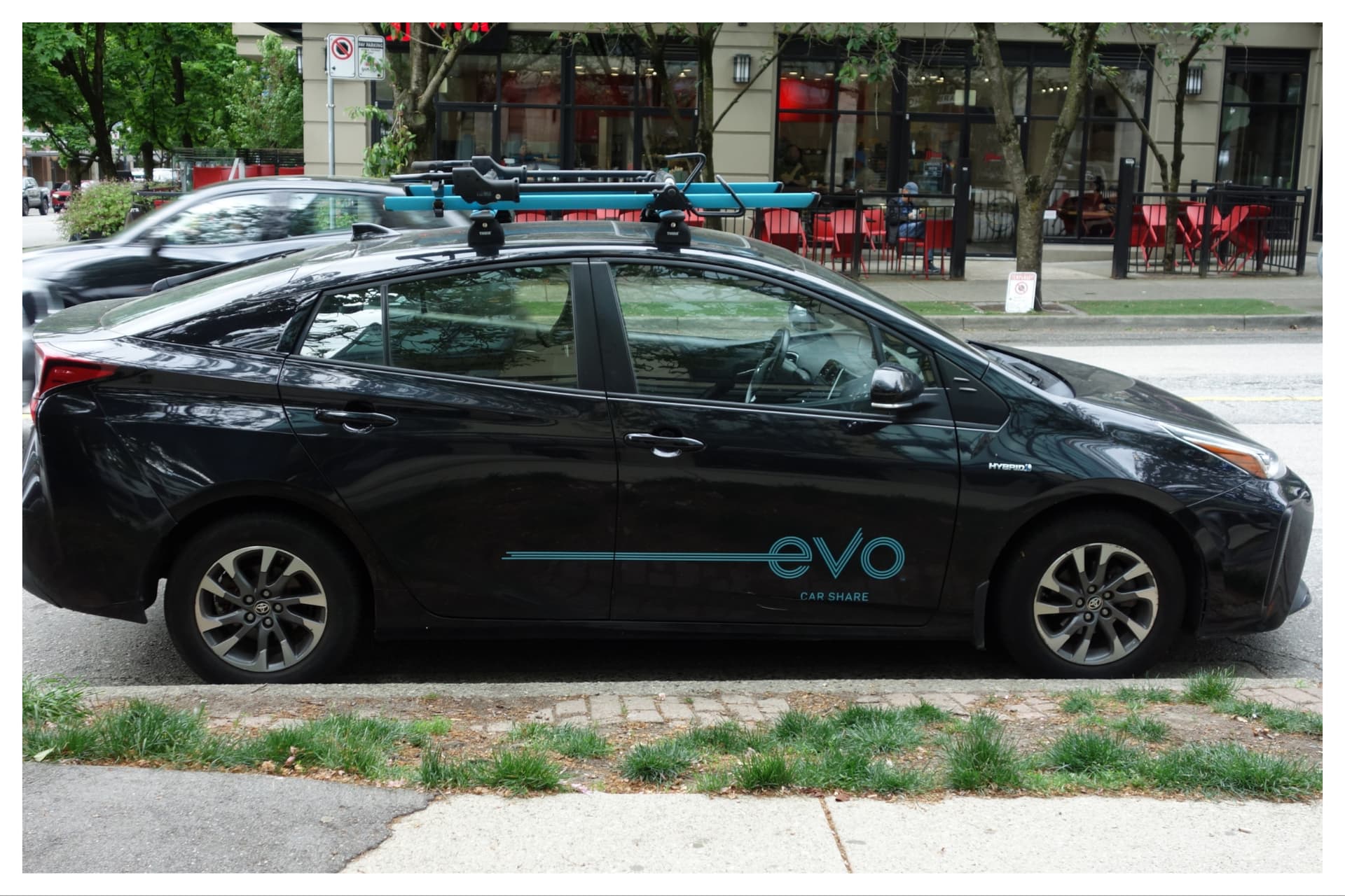 https://images.dailyhive.com/20250522145406/evo-car-share.jpg