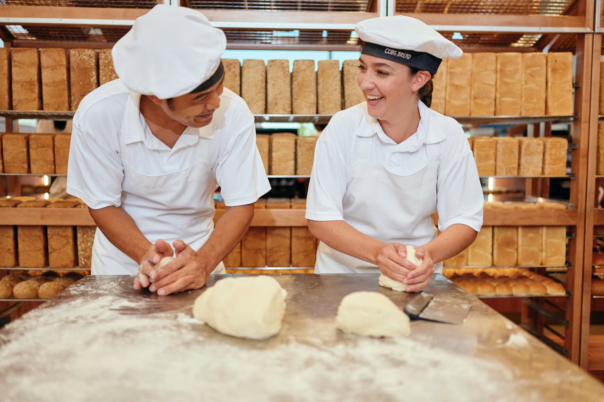 https://images.dailyhive.com/20250526213258/Cobs-Bread.jpg
