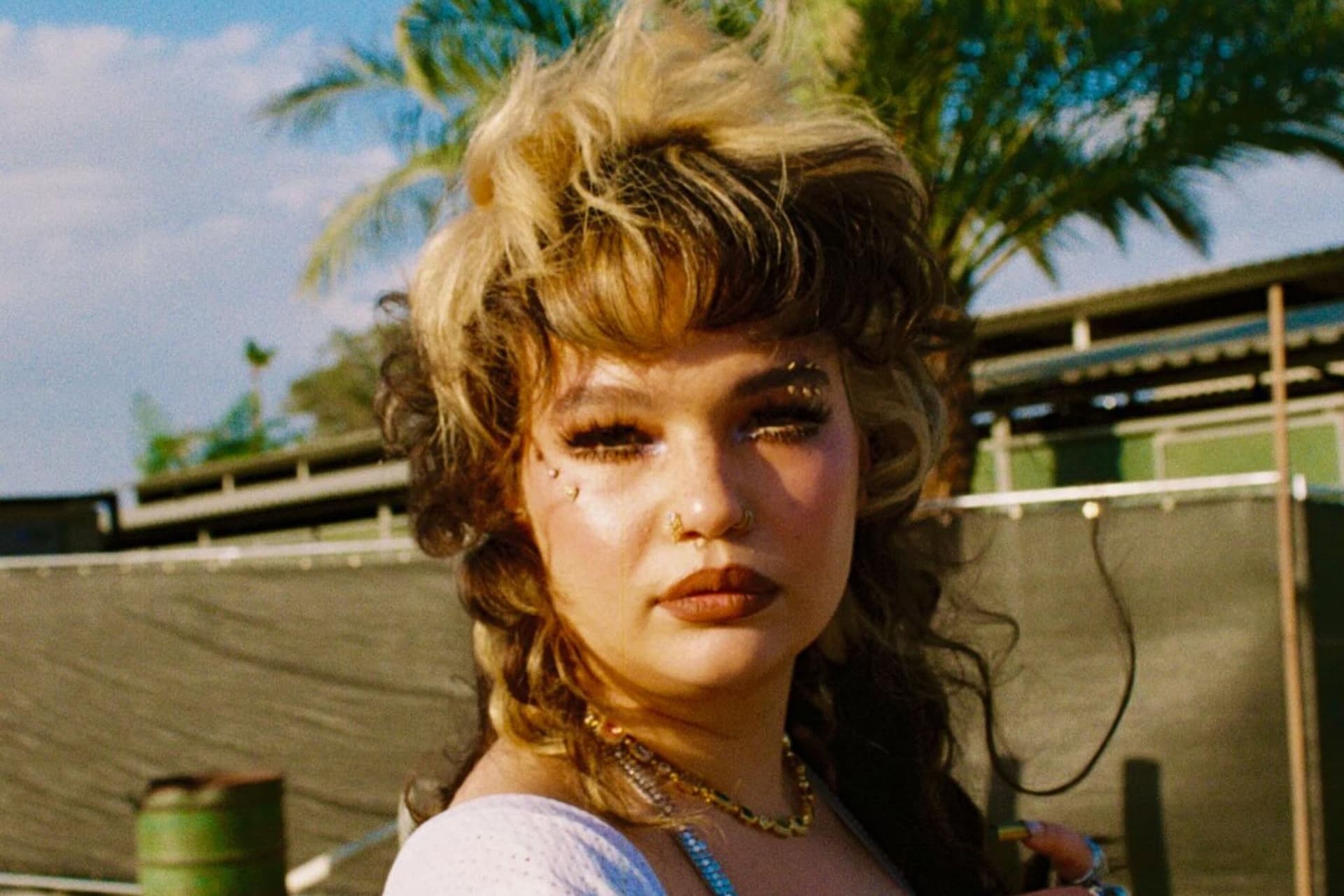 https://images.dailyhive.com/20250602130729/lola-young.jpg