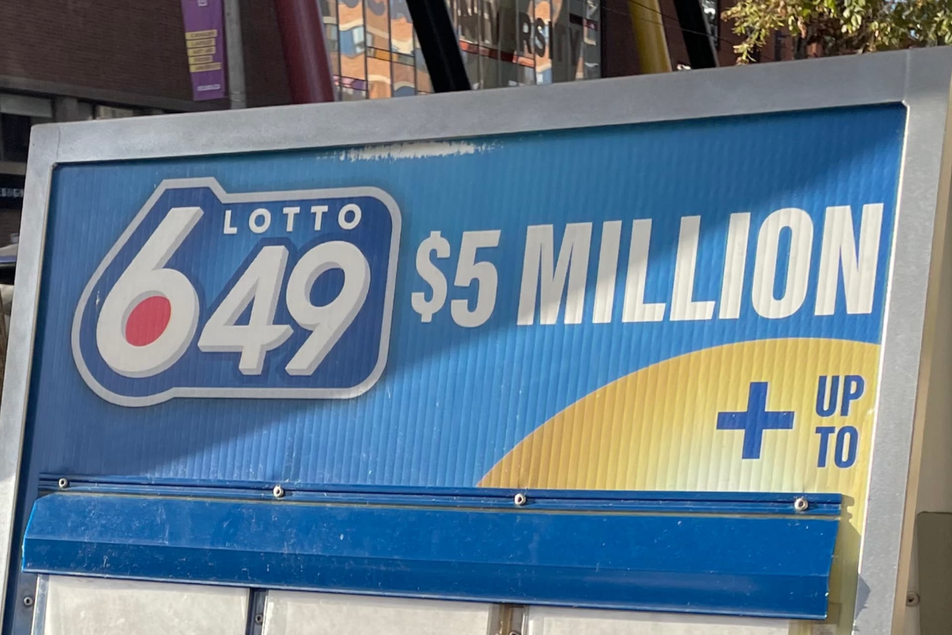 https://images.dailyhive.com/20250605065146/lottery-2025-06-05T095123.393.jpg