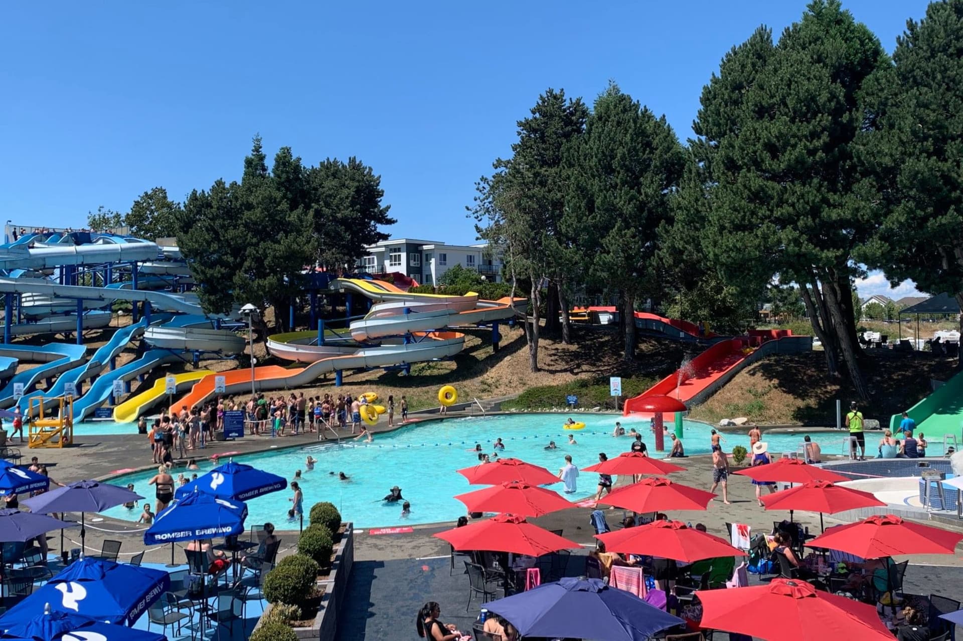 https://images.dailyhive.com/20250605102138/Big-Splash-water-park-3.jpg