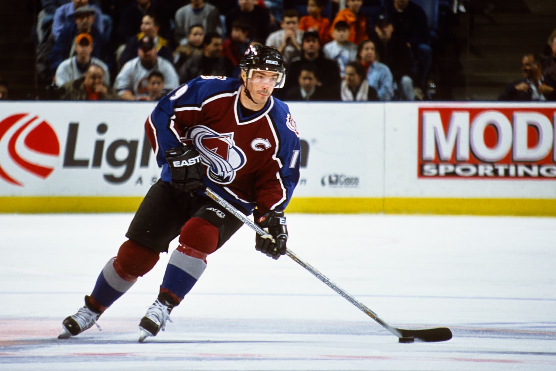 https://images.dailyhive.com/20250610095821/joe-sakic-avalanche.jpg