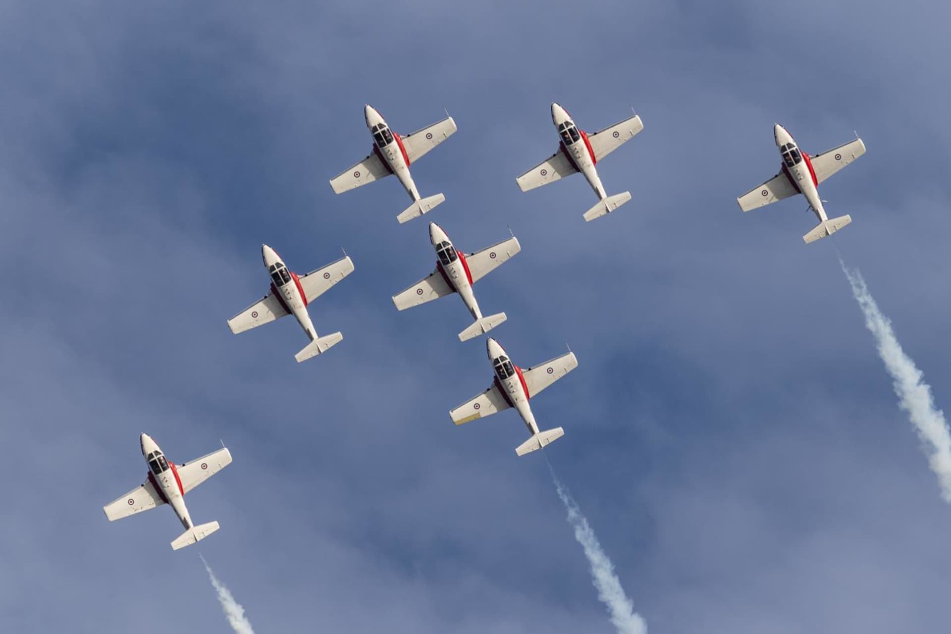 https://images.dailyhive.com/20250613102704/Canadian-Forces-Snowbirds.jpg