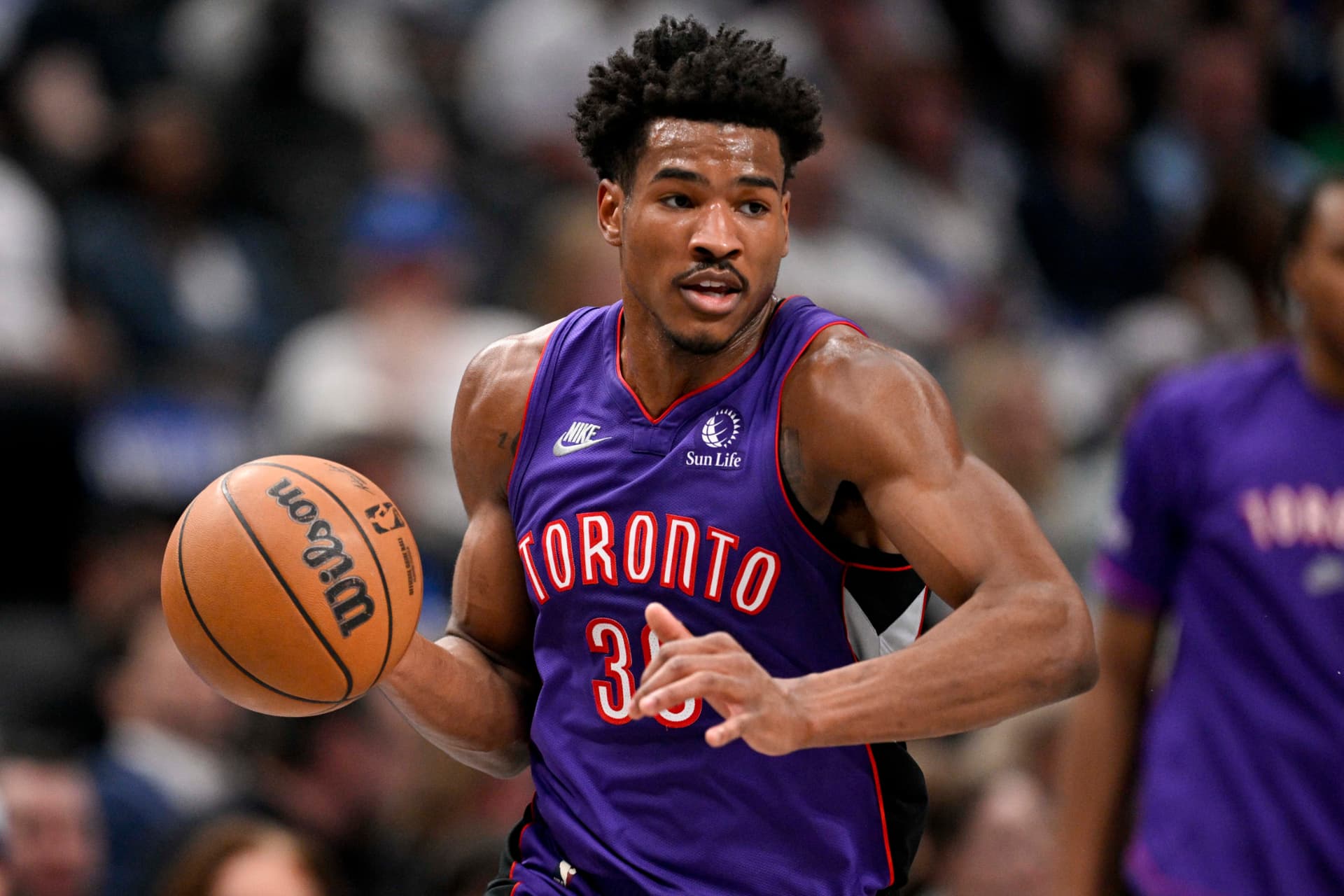 https://images.dailyhive.com/20250622142505/Agbaji-Raptors.jpg