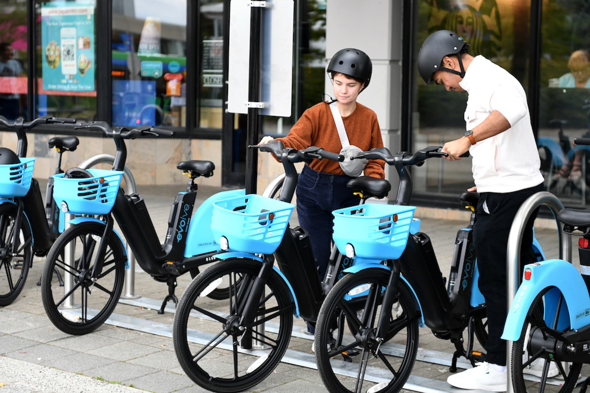 https://images.dailyhive.com/20250627141235/evolve-e-bike-share-sfu-burnaby-evo-f2.jpg