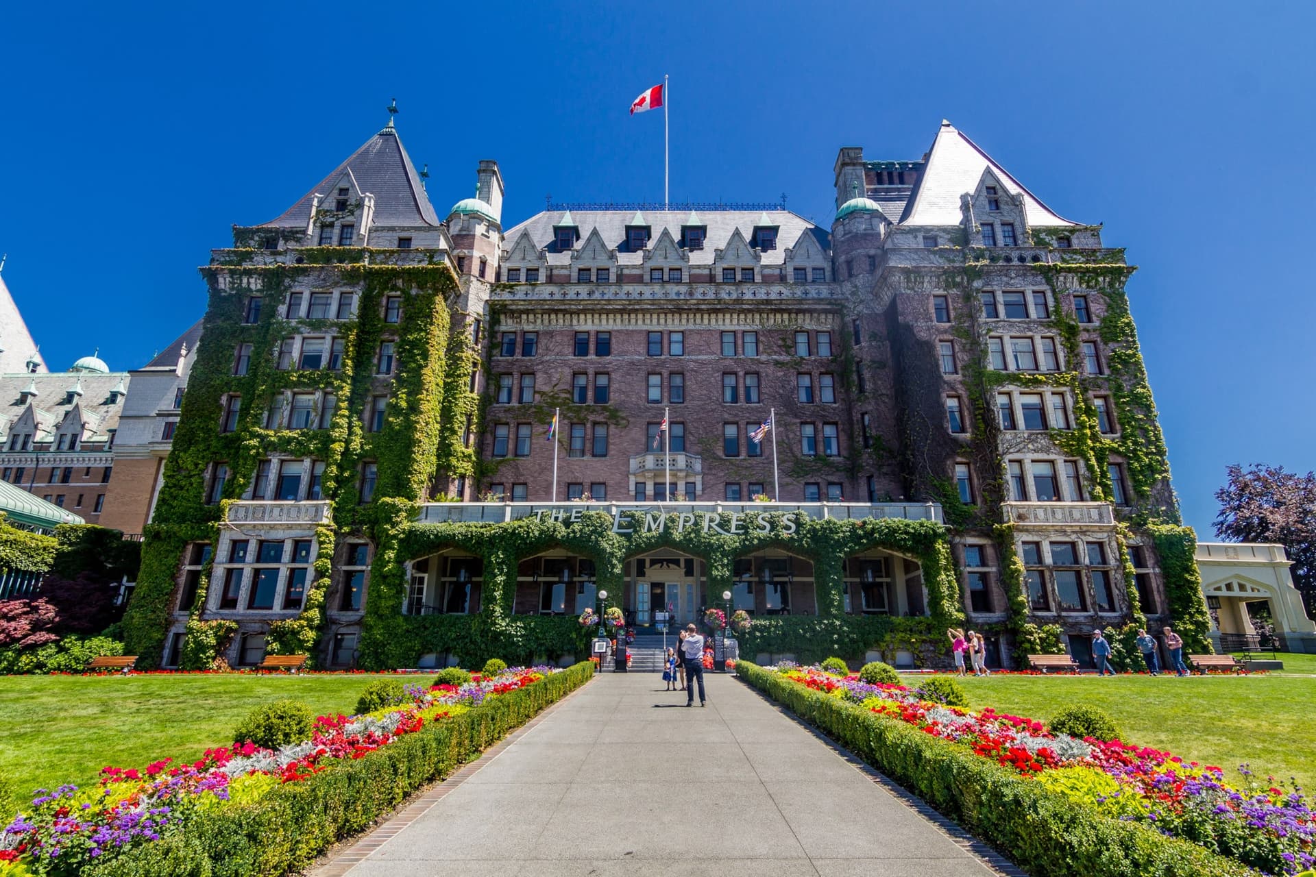 https://images.dailyhive.com/20250708170349/Fairmont-Empress.jpg