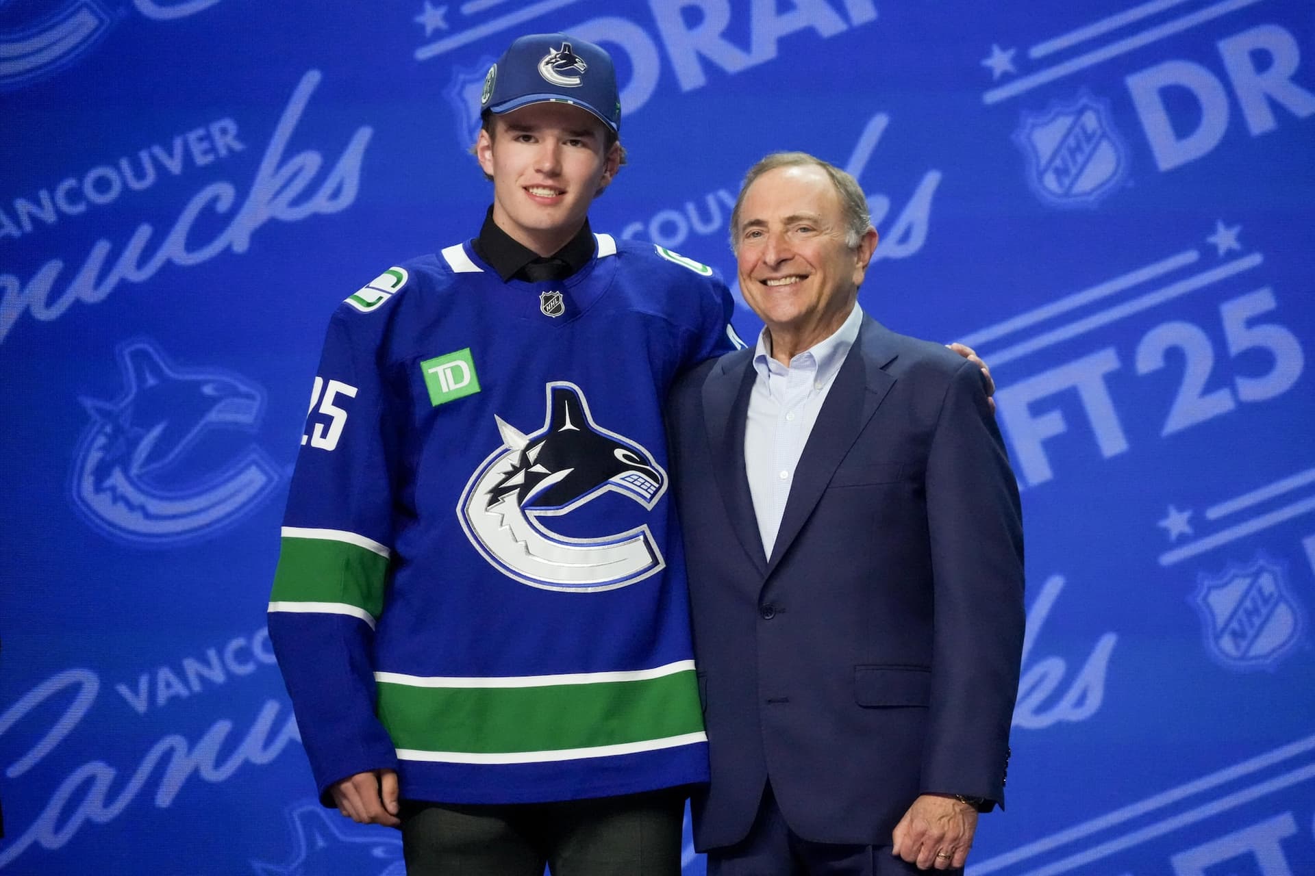 https://images.dailyhive.com/20250709151130/cootes-canucks-draft-pick.jpg