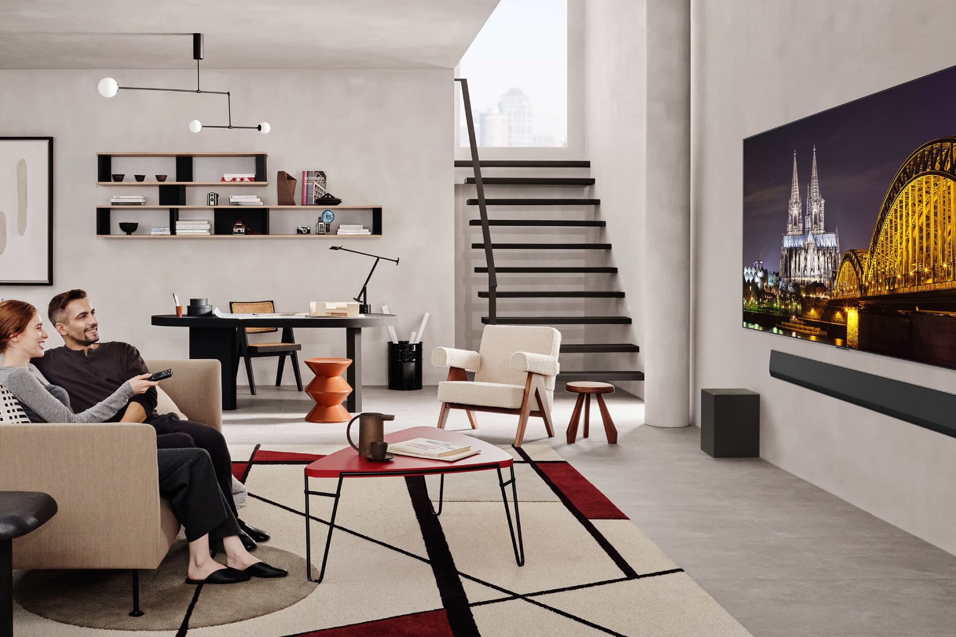 LG의 혁신적인 OLED TV, 어떻게 생생한 시청 경험을 제공할까?-이미지