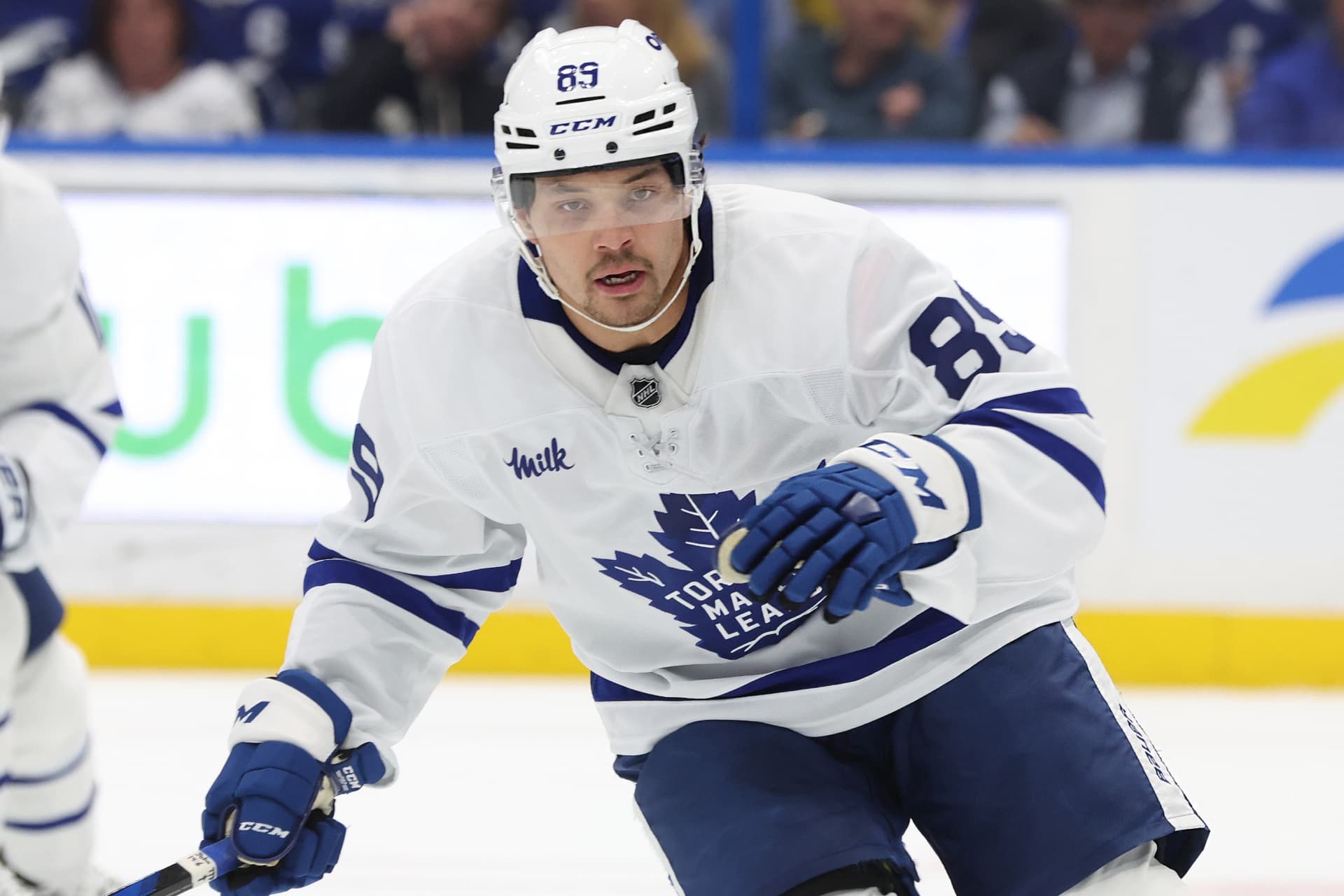 https://images.dailyhive.com/20250802082627/leafs-robertson.jpg