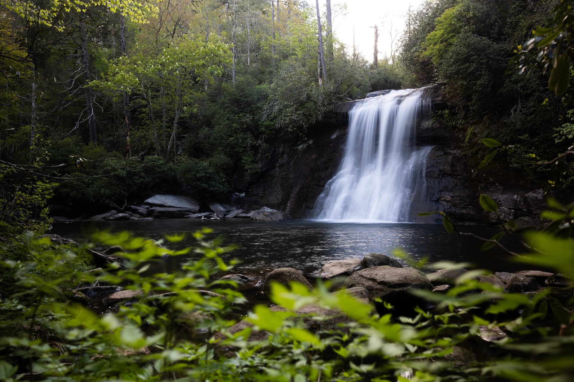 https://prod-static.dailyhive.com/uploads/2025/08/Cashiers_Silver-Run-Falls_NCPN_Spring_3.jpeg