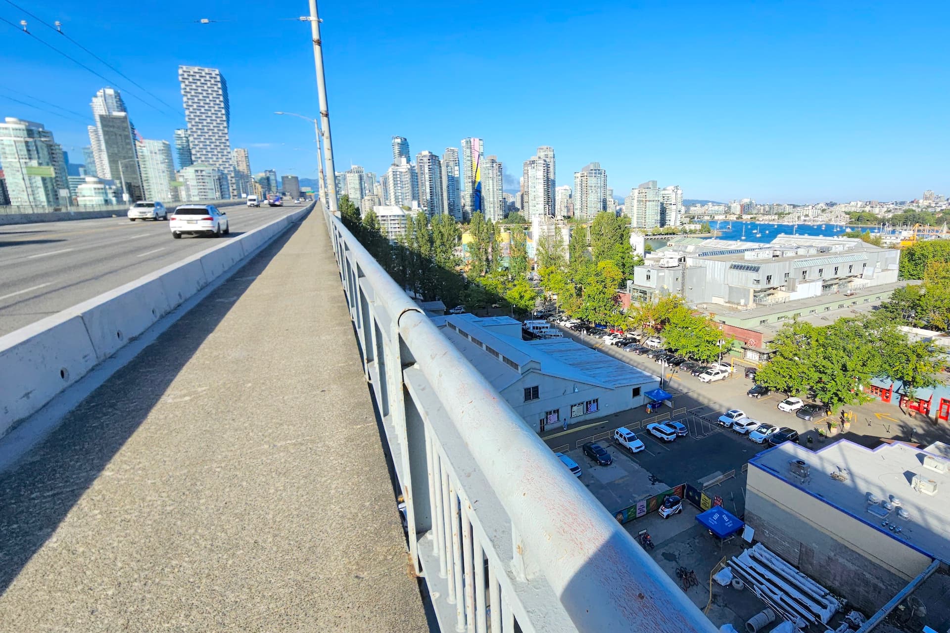 밴쿠버 Granville Island, 대규모 재개발로 새로운 전망대와 엘리베이터 타워 계획-이미지