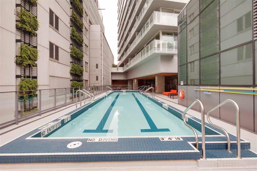 777리차드 단기3주 여자룸메 덴🩷 700불 썸네일