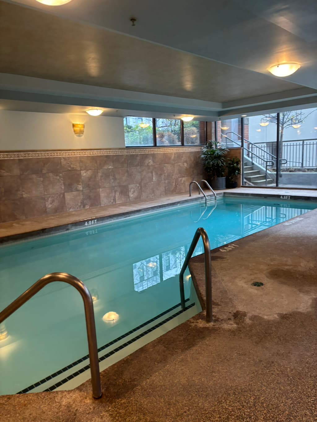 12/1) 예일타운 거실 (여성분) 썸네일