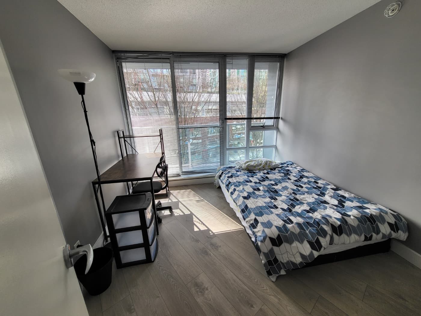 📍 밴쿠버 도서관 근처 랍슨 - 여성전용 - 세컨룸 1/1 - 새해할인 썸네일