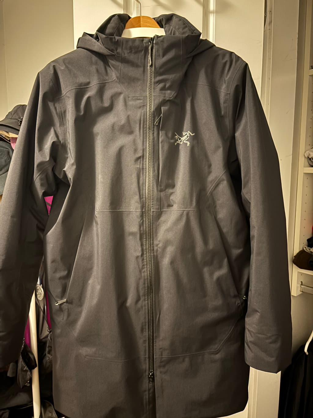 남성용-아크테릭스-랄레-파카-블랙-c8qU2-이미지