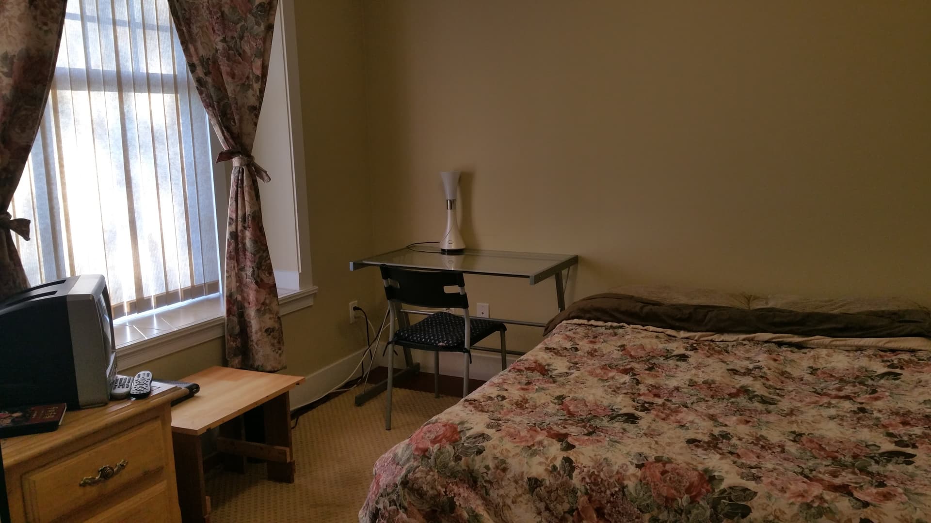 PRIVATE ROOM, VANCOUVER, $799/MONTH, CLOSE TO MARINE DRIVE STATION 썸네일