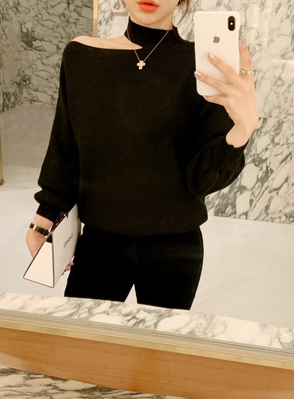 어깨트임-니트-팝니다-9AWA3-이미지