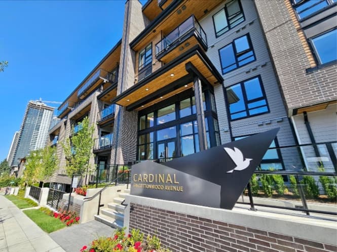 버퀴틀람역 5분거리 위치 아무때나 입주 가능합니다 단기•장기 환영합니다 (개인 화장실) 썸네일