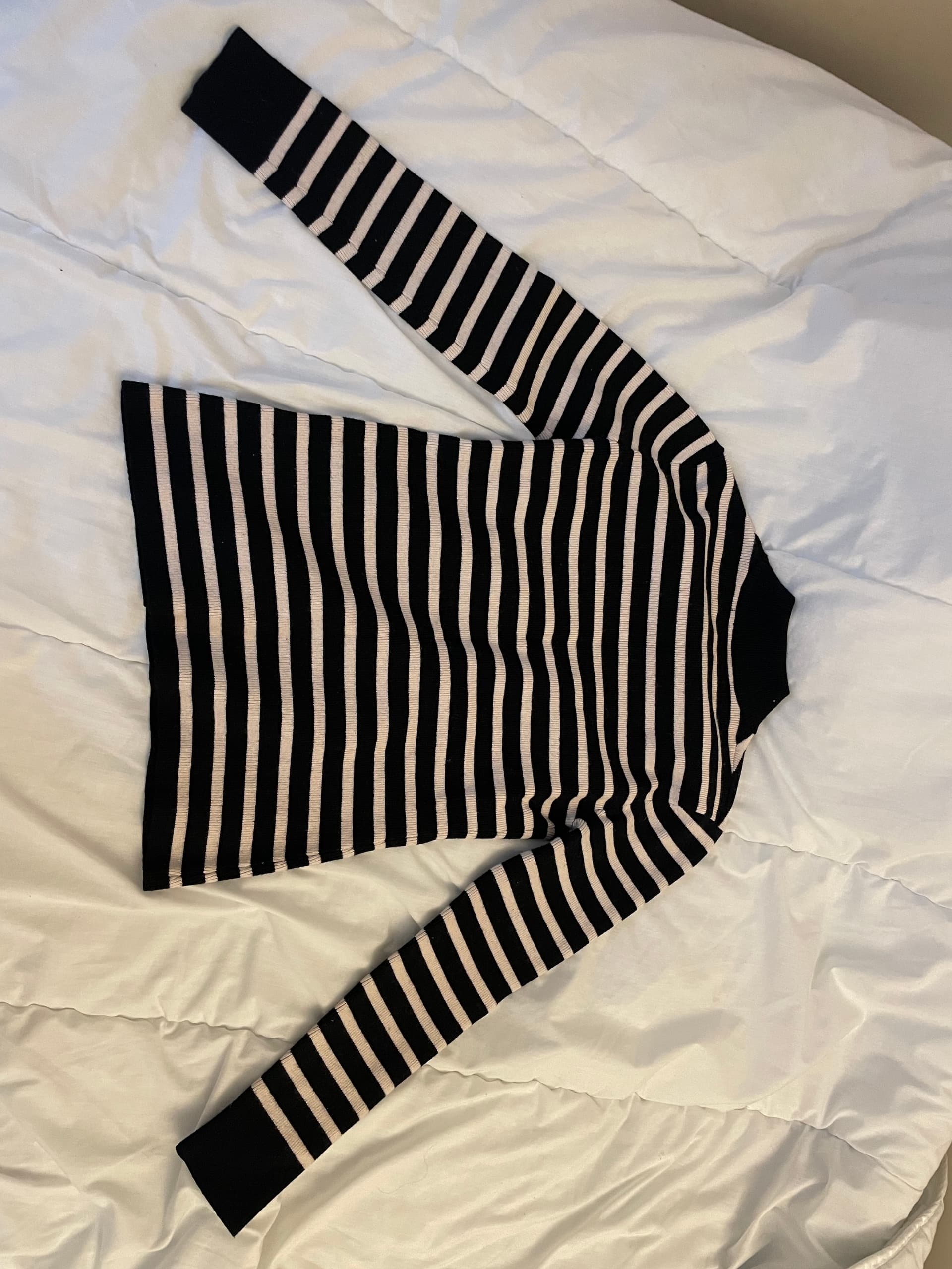 옷장-정리-꼼데폴로벙거지모자당근패드-mO6ab-이미지