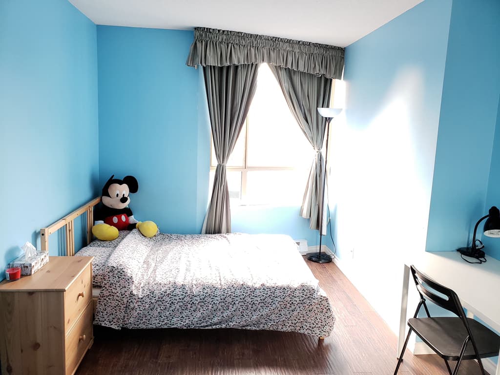 1월 말 입주 / 리치몬드 센터 / 마스터 룸 1분 / 남자/ $1200 썸네일